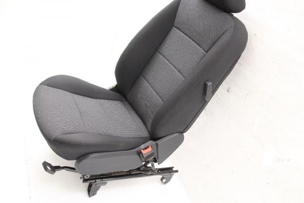 Sitz vorn rechts 1699100022 Mercedes A-KLASSE W169