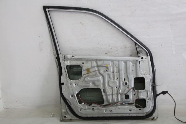 Tür vorn links 68002M79G10 Suzuki ALTO 4