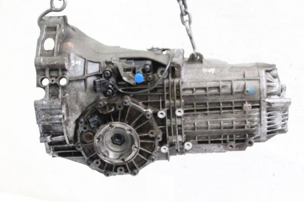 Getriebe 5 Gang 012300062 VW PASSAT Variant 3BG