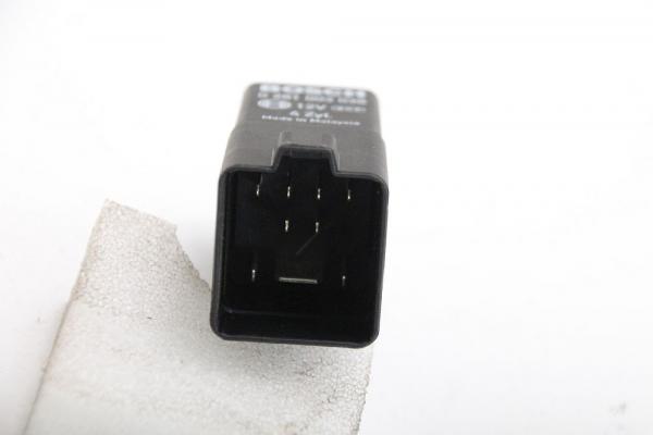 Relais 038907281D VW PASSAT 3C