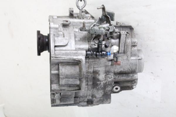 Getriebe 6 Gang 02Q300042S VW PASSAT 3C