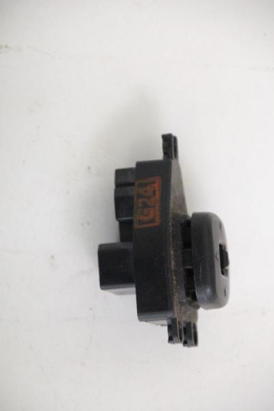 Klimakompressor Ford KA 2 RU8 51747318 DENSO 1,2 51 KW 69 PS Benzin 03-2010 gebraucht 2
