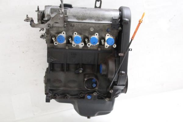 Motor Toyota RAV 4 III A3 2ADFTV 1900026370 2,2 100 KW 136 PS Diesel 05-2009 gebraucht 2