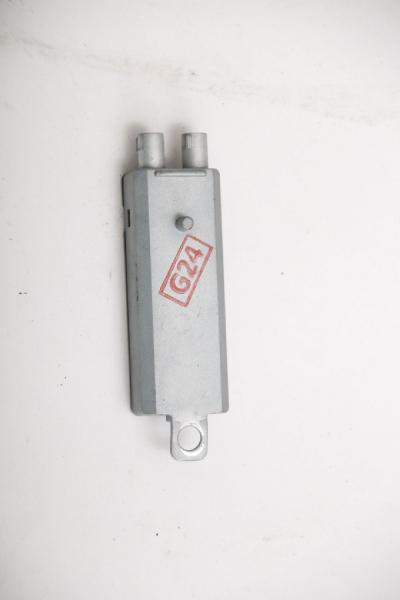 Antennenweiche 4F9035225A Audi A6 Avant C6