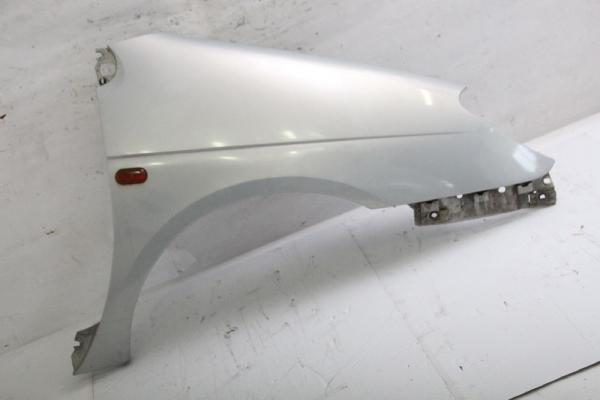 Kotflügel vorn rechts 7751474882 Renault SCENIC 1 JA