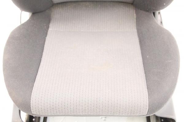 Sitz vorn links 93320578 Opel MERIVA A