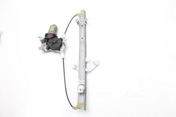 Fensterheber elektrisch hinten rechts 82700EB300 Nissan PATHFINDER R51