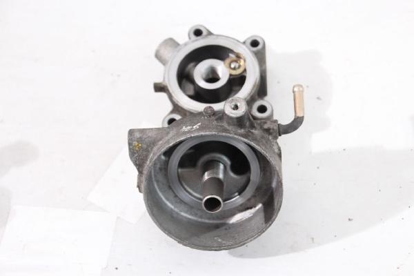 Ölfiltergehäuse 15238EB300 Nissan PATHFINDER R51