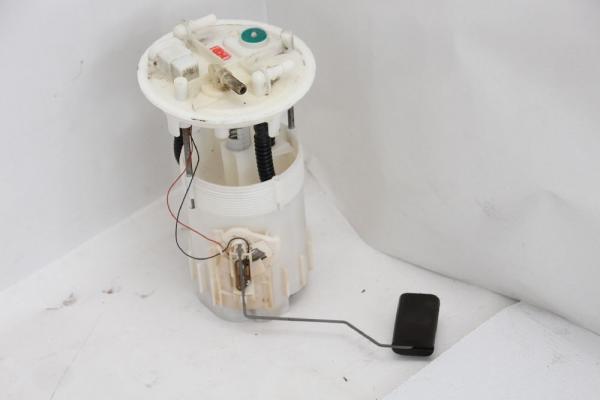 Dieselpumpe 82001551928 Renault KANGOO 1 Rapid FC