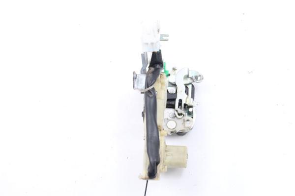 Türschloß vorn links 8981936920 Isuzu D MAX II TFR