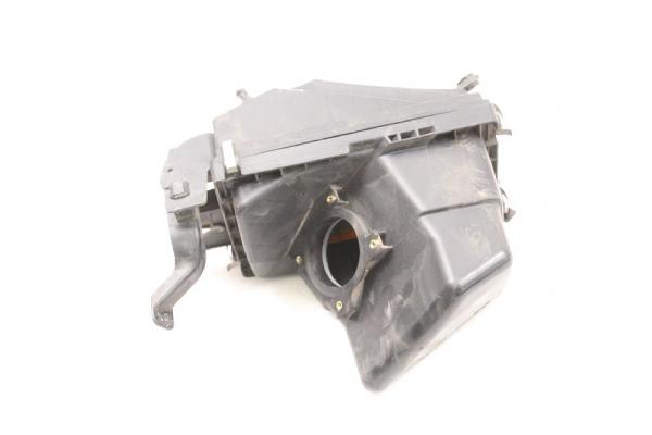 Luftfiltergehäuse 165008H320 Nissan X-TRAIL 1