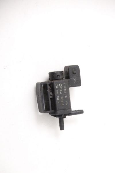 Unterdruckventil 037906283A VW PASSAT 3B