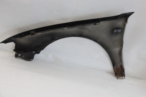 Kotflügel vorn rechts 3B0821106C VW PASSAT 3B