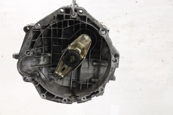Getriebe 5 Gang 012300061DX VW PASSAT 3B