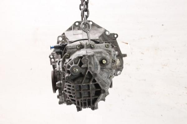 Getriebe 5 Gang 012300061DX VW PASSAT 3B