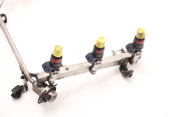 Unterdruckventil Mazda Tribute EP 4WD 4U5A9G641AA ACJ818741 2,3 110 KW 150 PS gebraucht 1