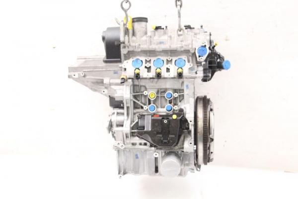 Motor Benzin Einspritzer 04C103023J VW GOLF 7