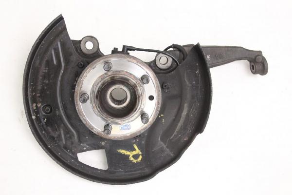 Achsschenkel vorn rechts RUB000234 Land Rover DISCOVERY 3