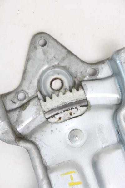 Fensterheber elektrisch hinten rechts 834043E000 Kia SORENTO 1 JC