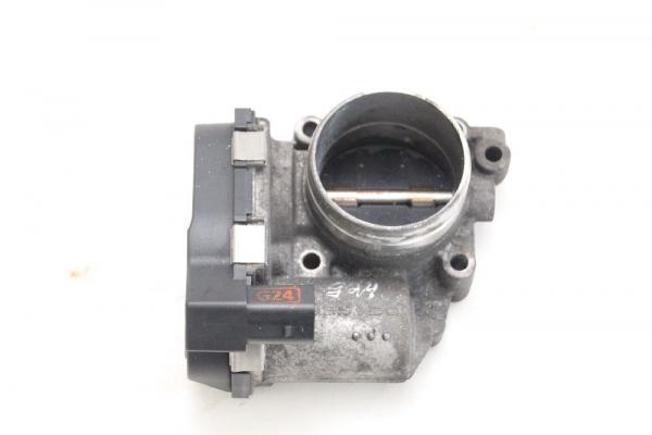 Drosselklappenstutzen 06F133062B VW TOURAN 1
