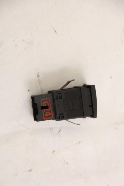 Schalter Warnblink 6Q0953235A VW POLO 4 9N