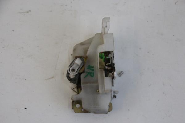 Türschloß hinten rechts MR462226 Mitsubishi L 200 3 K74T