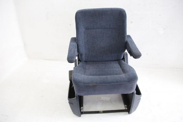 Sitz hinten 703883311A VW T4 Bus