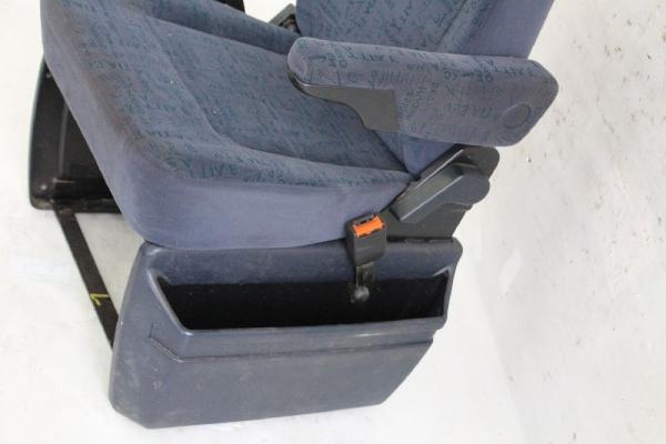 Sitz hinten 703883311A VW T4 Bus
