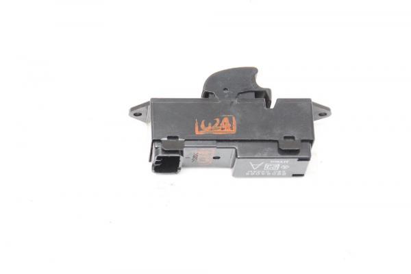Schalter Fensterheber vorn rechts 8608A065 Mitsubishi LANCER 8 CX