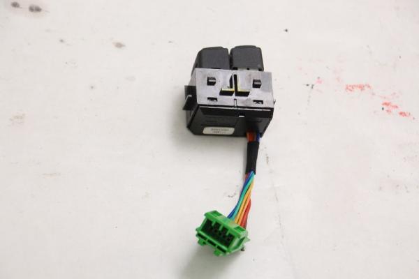 Schalter ESP 8691530 Volvo V50
