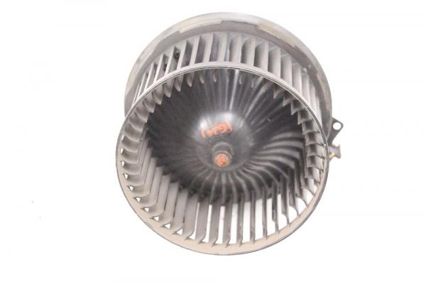Heizgebläsemotor VP8E2H18456AA Ford FIESTA 6 JA