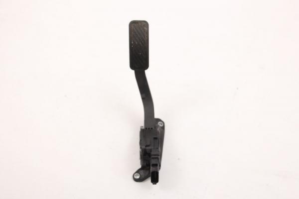 Gaspedal 8V219F836AA Ford FIESTA 6 JA