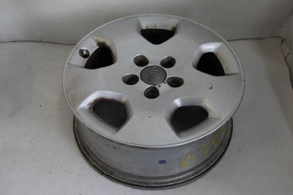 Felge Alu/Leichtmetall vorn rechts 8L0601025N Audi A3 8L