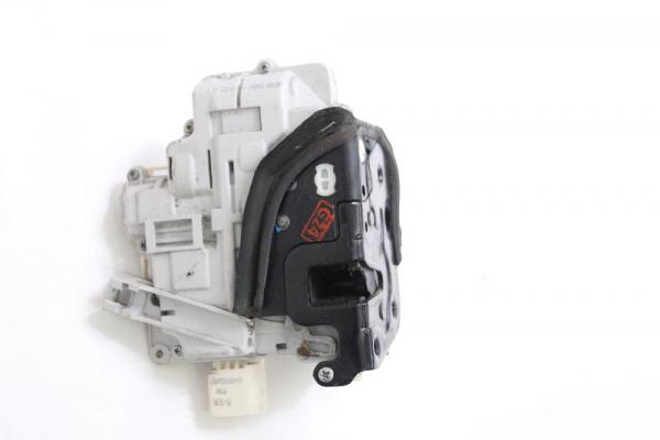 Türschloß vorn rechts 8E1837016AA Audi A4 Avant 8E B7