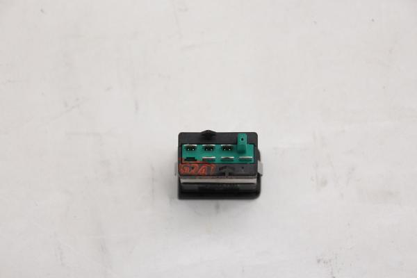Schalter Sitzheizung 1J0963563B VW BORA