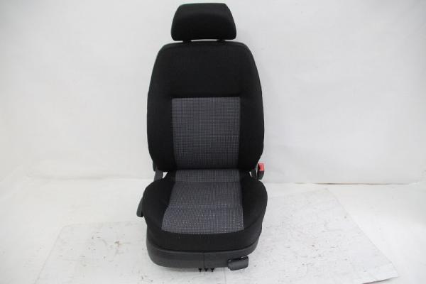 Sitz vorn rechts 1J4881106GK VW BORA
