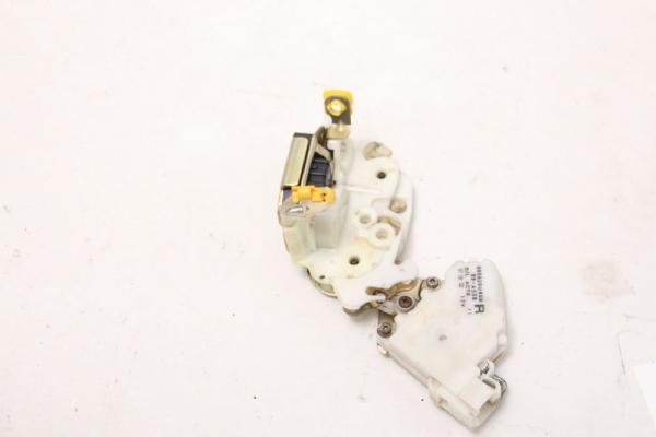 Fensterhebermotor vorn rechts Skoda CITIGO 6RU959801 12-2012 gebraucht 2