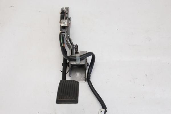 Gaspedal 1800552B00 Nissan MICRA 2 K11