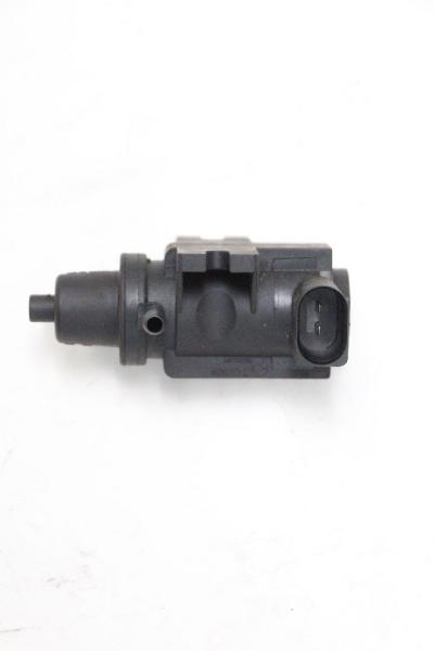 Unterdruckventil 702183010 Audi A4 Avant 8D B5