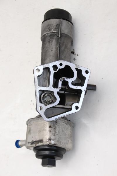 Ölfiltergehäuse 038115389B Audi A4 Avant 8D B5