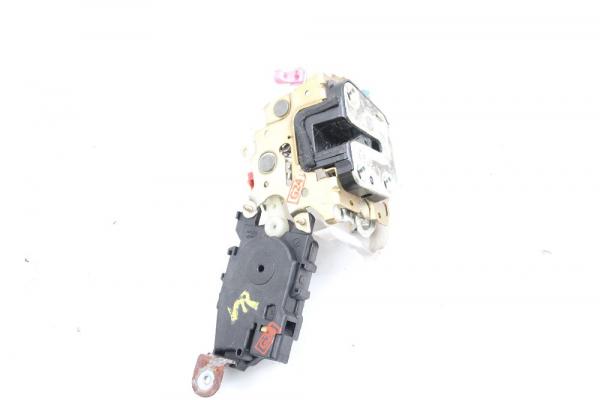 Türschloß vorn rechts 61032AE000 Subaru LEGACY 3 SW