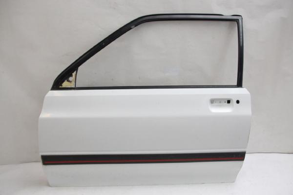Tür 3trg links DA1459020E Mazda 121 1 DA