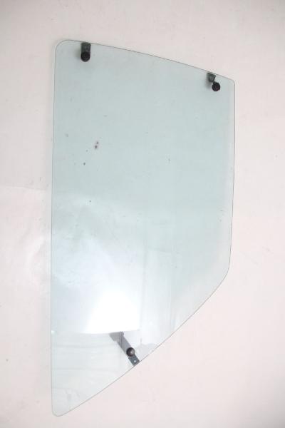 Scheibe sonstige D00173511A Mazda 121 1 DA