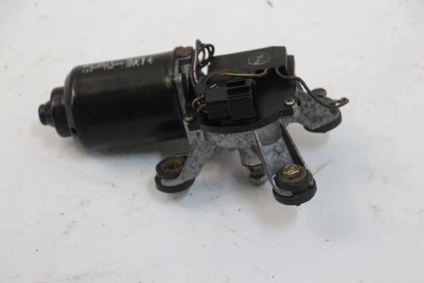 Scheibenwischermotor vorn 8491005310 Mazda 121 1 DA