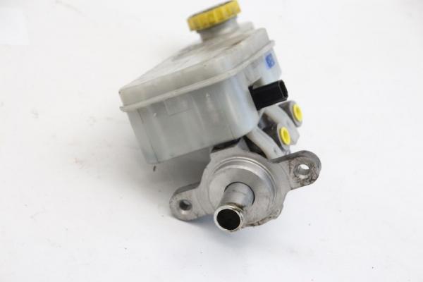 Hauptbremszylinder 68004718AA Dodge AVENGER
