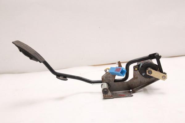 Gaspedal 86401680 Opel FRONTERA B