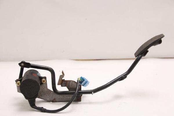 Gaspedal 86401680 Opel FRONTERA B