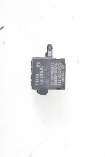 Airbag Sensor hinten links 9592028000 Hyundai SANTA FE 2 CM