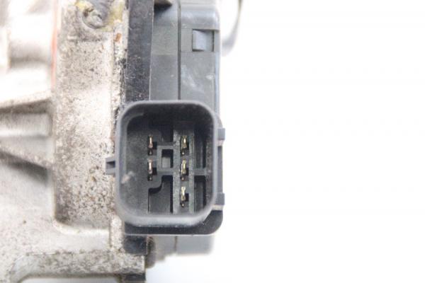 Scheibenwischermotor vorn 981102B000 Hyundai SANTA FE 2 CM