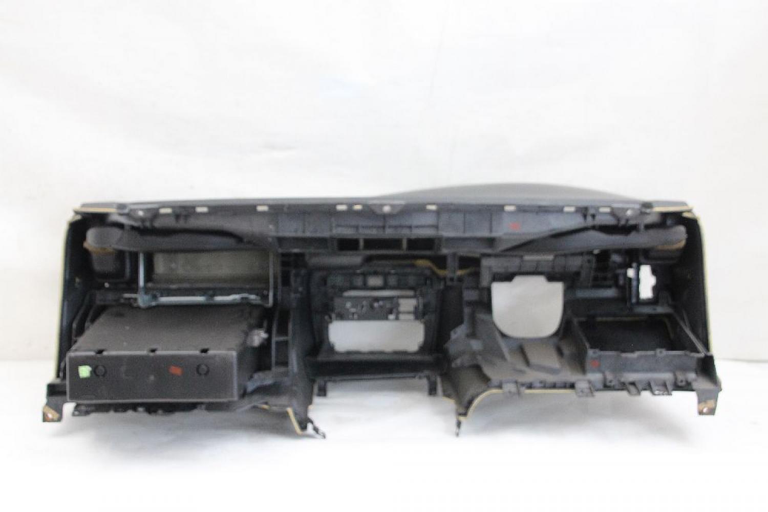 Armaturenbrett 90436975 Opel VECTRA B CC